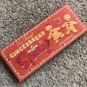 Too faced 🍪 gingerbread extra spicy